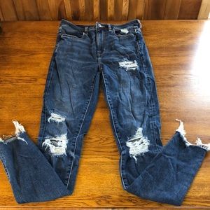 Woman’s AE Jeggings